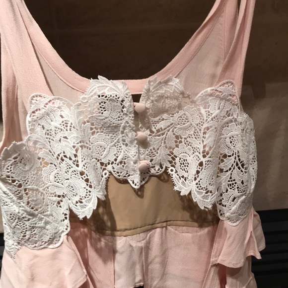 Sienna Sleeveless Keyhole Dress - Picture 8 of 8